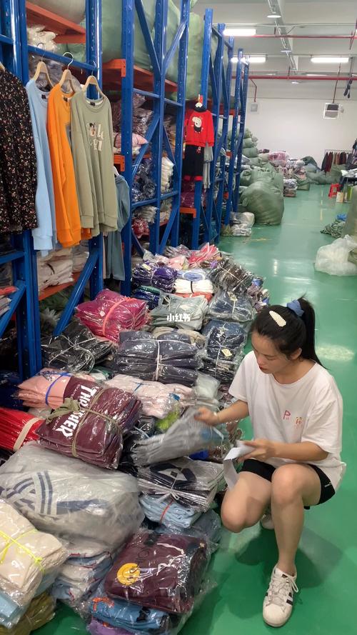 服装拿货技巧大揭秘 从新手到行家的批发实战指南